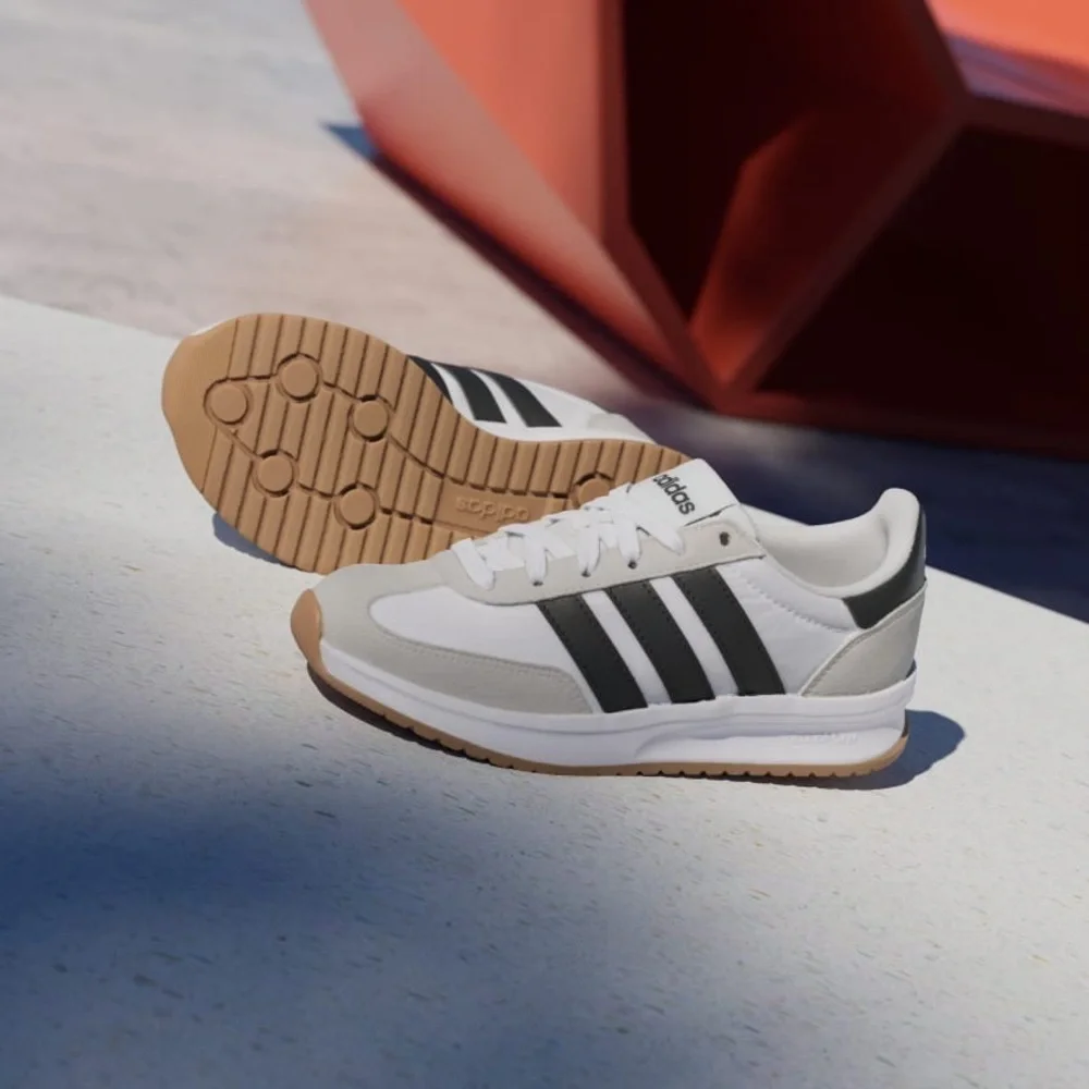 Adidas Kids Run 70s 2.0 White Black Sneakers Shoes 3.5 - Picture 2 of 14